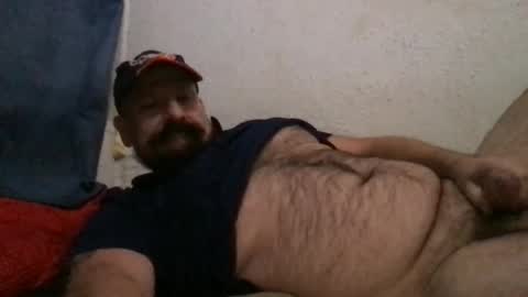 Snapshot of goldmenjustme chatting on November 9, 11:36 pm Madmaxsanantonio online show from November 9, 11:36 pm