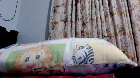 julin Andrs online show from February 24, 4:05 am