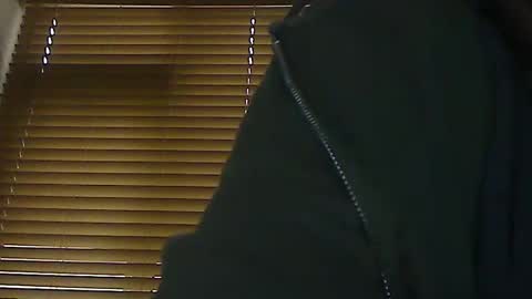 Snapshot of gomezzandthing chatting on October 18, 11:33 am Gomez Addams online show from October 18, 11:33 am