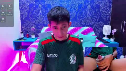 Snapshot of gomita_angel chatting on February 13, 8:13 pm angel online show from February 13, 8:13 pm