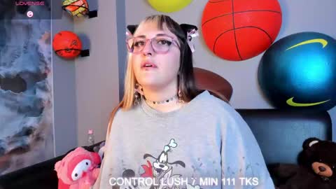 gomory_kitty online show from May 8, 4:56 pm