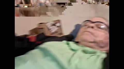 Snapshot of gonadalache chatting on October 27, 12:47 am gonadalache online show from October 27, 12:47 am