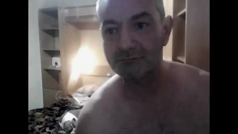 Snapshot of gonzalobilbaogon chatting on December 23, 5:06 am gonzalo online show from December 23, 5:06 am