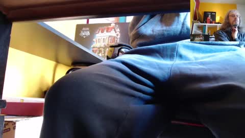 Chris online show from February 17, 9:03 am