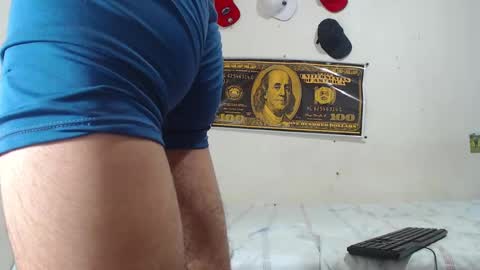 Snapshot of goodboy_202 chatting on December 4, 11:08 am goodboy_202 online show from December 4, 11:08 am