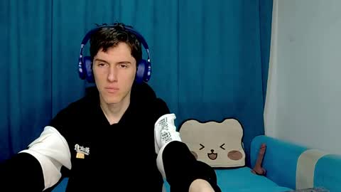 Luca online show from April 7, 3:01 pm