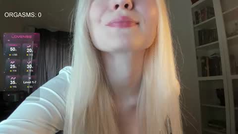 SOPHIE online show from October 20, 11:21 am