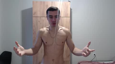 Snapshot of goodgg229975 chatting on October 26, 1:50 pm goodgg229975 online show from October 26, 1:50 pm