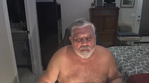 Snapshot of goodream2 chatting on December 26, 5:47 am Michael online show from December 26, 5:47 am