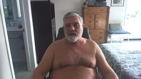 Snapshot of goodream2 chatting on January 3, 9:15 pm Michael online show from January 3, 9:15 pm