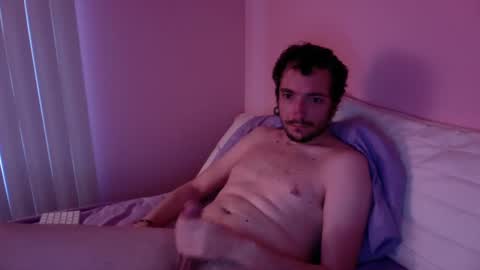 Snapshot of gooner4life88 chatting on October 5, 4:38 pm gooner4life88 online show from October 5, 4:38 pm