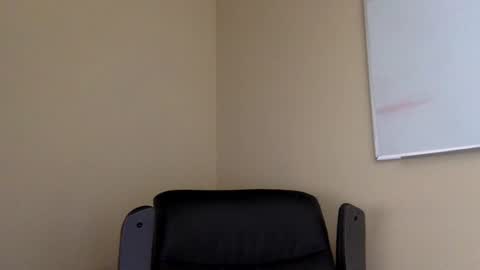 Snapshot of gooner4youu chatting on September 25, 6:33 pm gooner4youu online show from September 25, 6:33 pm