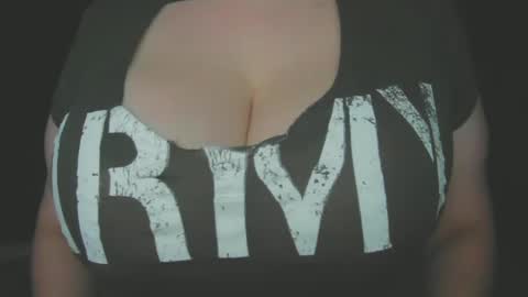 Vixen Vendetta online show from December 8, 7:05 am