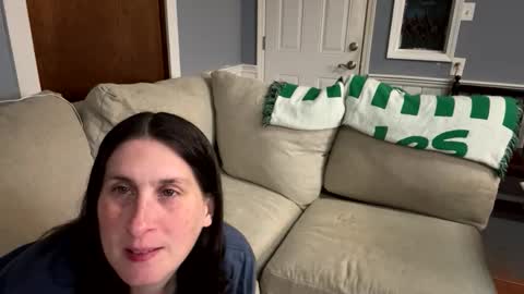 Snapshot of goosencandi23 chatting on December 16, 7:24 am goosencandi23 online show from December 16, 7:24 am