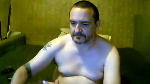 Goosey77 online show from April 9, 3:06 am