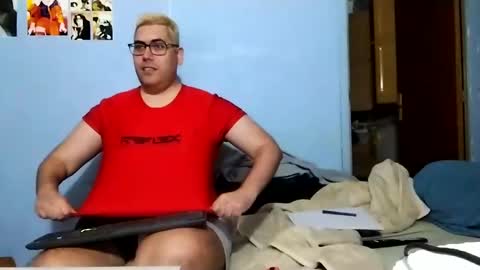 Snapshot of gorak32 chatting on February 13, 6:38 pm GoraK online show from February 13, 6:38 pm