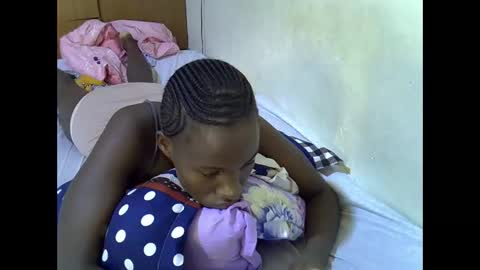 Snapshot of gorgeous_maya1 chatting on December 16, 5:56 am gorgeous_maya1 online show from December 16, 5:56 am