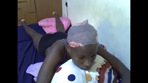 Snapshot of gorgeous_maya1 chatting on December 22, 4:59 pm gorgeous_maya1 online show from December 22, 4:59 pm