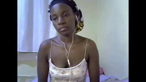 Snapshot of gorgeous_maya1 chatting on February 11, 10:04 pm gorgeous_maya1 online show from February 11, 10:04 pm