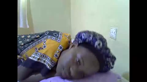 Snapshot of gorgeous_maya1 chatting on March 1, 6:15 am gorgeous_maya1 online show from March 1, 6:15 am