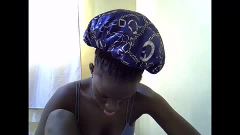 Snapshot of gorgeous_maya1 chatting on March 27, 11:43 am gorgeous_maya1 online show from March 27, 11:43 am