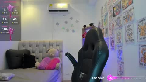 Snapshot of gorgeous_t chatting on January 9, 8:11 pm i am Jessi I love animals and drawing I hope to get along with everyone. XOXO online show from January 9, 8:11 pm