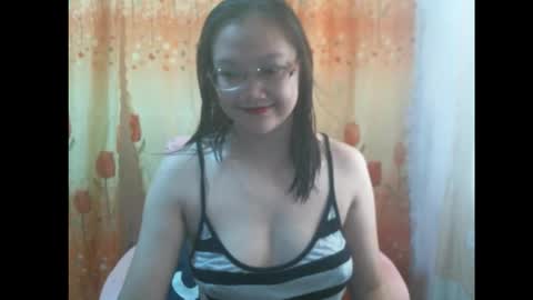 gorgeousmama online show from September 21, 1:29 am