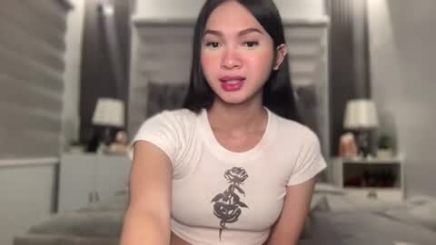 Snapshot of gorgex_diana chatting on July 23, 2:26 pm D I A N A online show from July 23, 2:26 pm