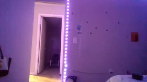 Snapshot of gotcake713 chatting on October 16, 10:55 pm Sue Goddess online show from October 16, 10:55 pm