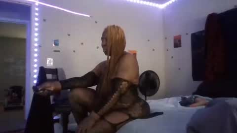 Sue Goddess online show from October 26, 3:18 pm