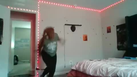 Sue Goddess online show from March 21, 4:43 pm