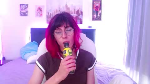 Snapshot of goth_minerva chatting on January 5, 5:27 pm goth_minerva online show from January 5, 5:27 pm