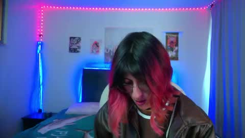 Snapshot of goth_minerva chatting on January 19, 1:26 pm goth_minerva online show from January 19, 1:26 pm