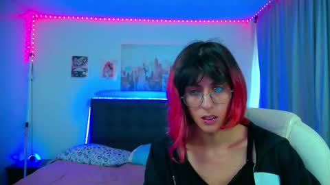 Snapshot of goth_minerva chatting on February 12, 1:39 pm goth_minerva online show from February 12, 1:39 pm