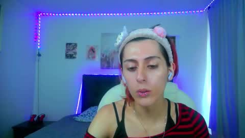 goth_minerva online show from March 6, 2:02 pm