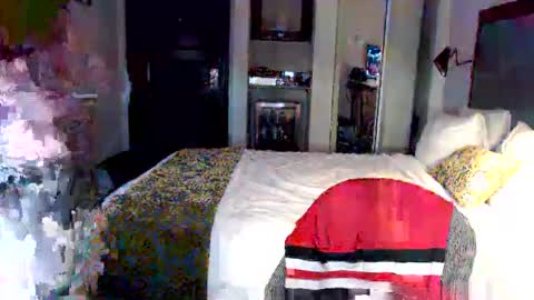 gothbaby305 online show from December 3, 12:59 pm