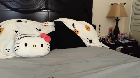 gothbaby305 online show from October 9, 8:29 pm