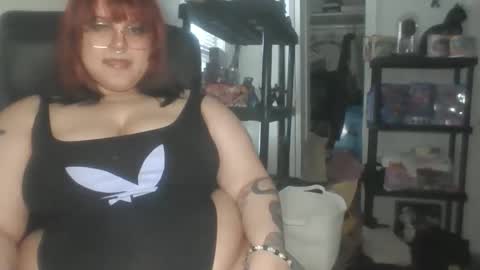 Snapshot of gothshawty101 chatting on May 25, 5:41 pm Lady Venus online show from May 25, 5:41 pm