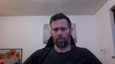 Snapshot of gottalop chatting on December 22, 6:32 am gottalop online show from December 22, 6:32 am