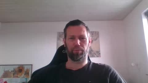 Snapshot of gottalop chatting on January 9, 12:30 pm gottalop online show from January 9, 12:30 pm