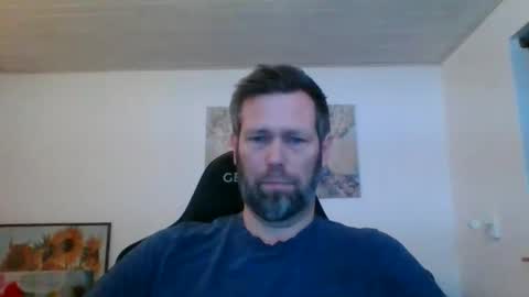 Snapshot of gottalop chatting on January 15, 4:22 pm gottalop online show from January 15, 4:22 pm