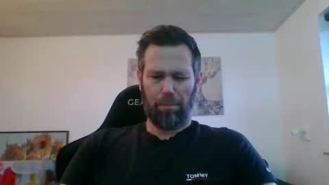 Snapshot of gottalop chatting on January 18, 9:13 am gottalop online show from January 18, 9:13 am