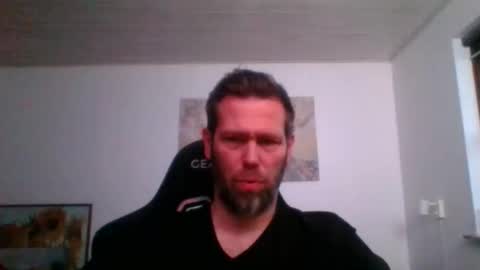 Snapshot of gottalop chatting on March 18, 5:49 pm gottalop online show from March 18, 5:49 pm