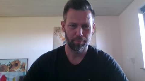 Snapshot of gottalop chatting on May 2, 1:38 pm gottalop online show from May 2, 1:38 pm