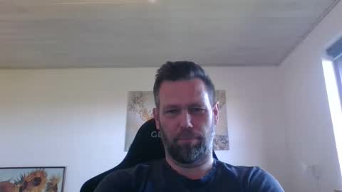 Snapshot of gottalop chatting on May 4, 12:56 pm gottalop online show from May 4, 12:56 pm