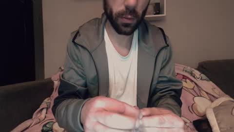 gottalovelatinas online show from January 12, 8:52 am