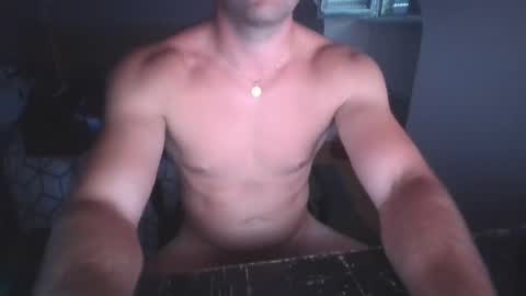 goura2000 online show from July 8, 5:28 pm