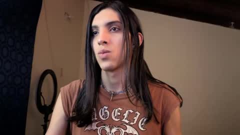 angelito tu novio online show from April 18, 5:11 am