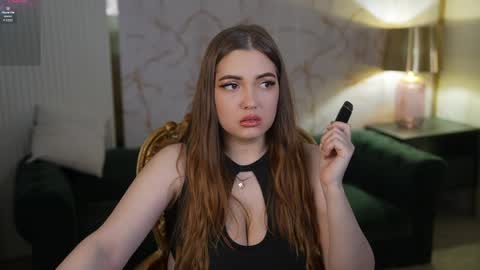 Grace online show from April 6, 10:22 pm