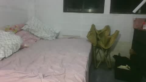 Snapshot of grace_dear chatting on September 23, 7:06 pm luckygirl online show from September 23, 7:06 pm